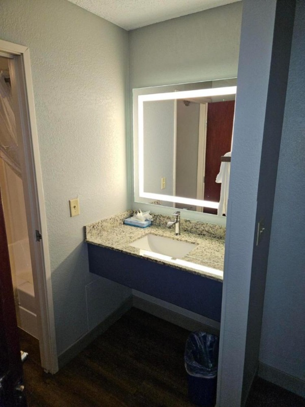 AmericInn by Wyndham Mounds View Minneapolis image 14