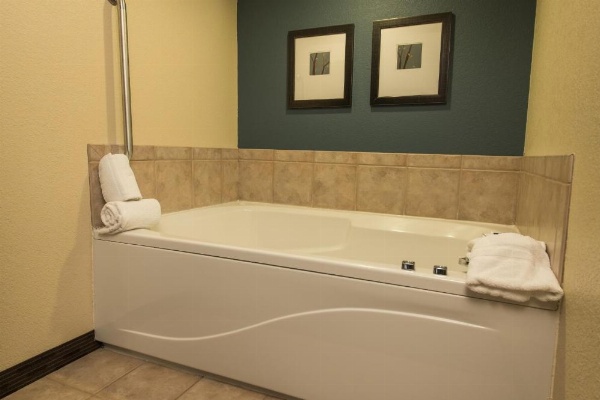 AmericInn by Wyndham Mounds View Minneapolis image 25